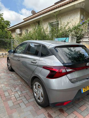 יונדאי i20