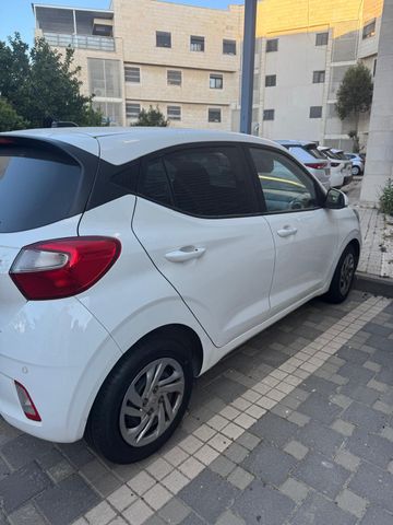 יונדאי i10