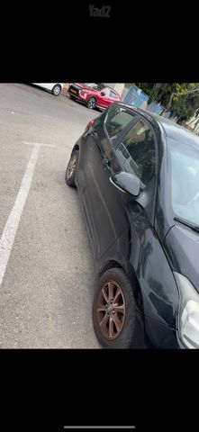 יונדאי i10