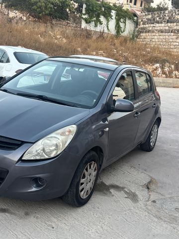 יונדאי i20