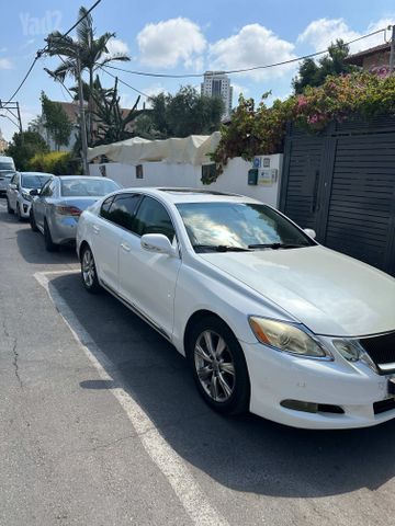 לקסוס GS