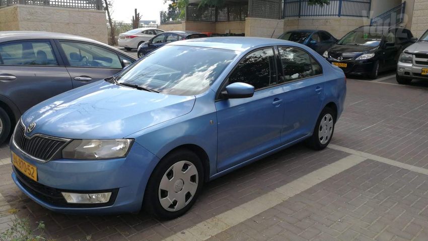 מודעת רכב סקודה ראפיד