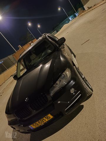 מודעת רכב ב מ וו סדרה 5