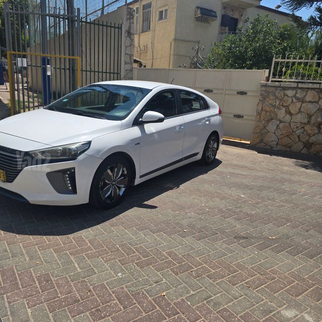 מודעת רכב יונדאי איוניק