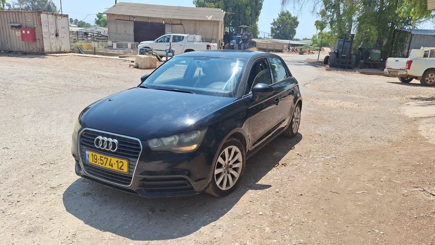 אאודי A1