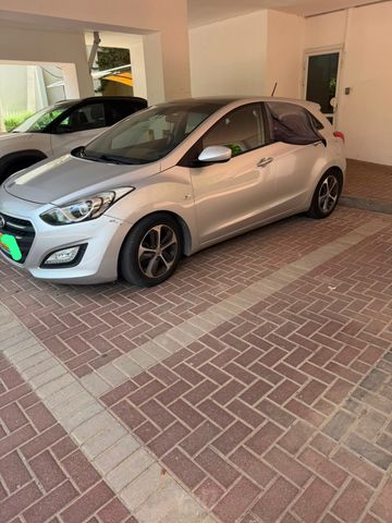 יונדאי i30