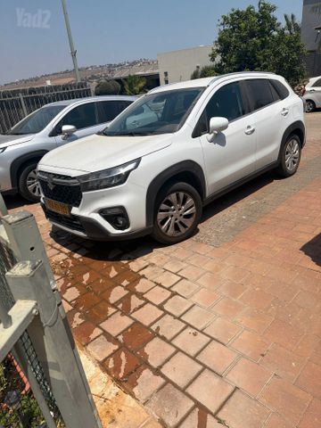 מודעת רכב סוזוקי S-Cross