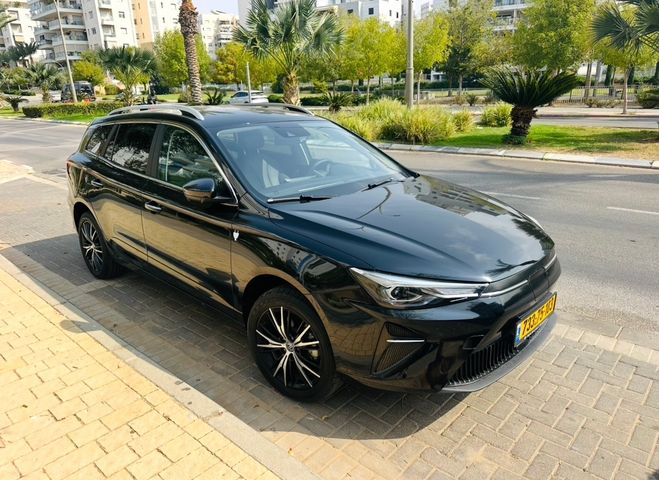 אם ג'י MG5