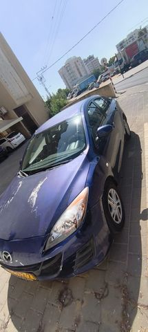 מודעת רכב מאזדה 3