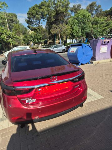 מאזדה 6