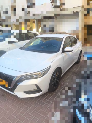 ניסאן סנטרה