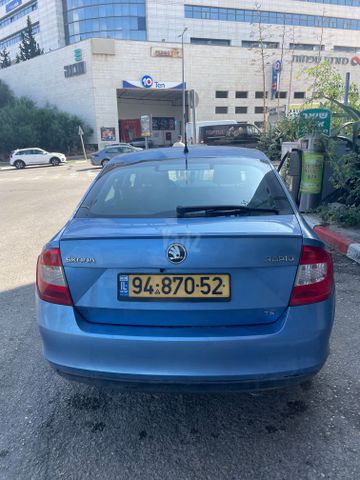 סקודה ראפיד