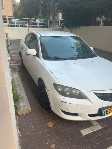 מאזדה 3