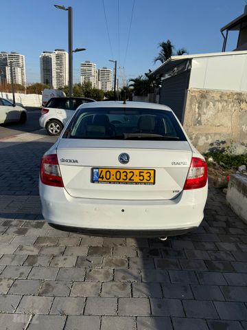 סקודה ראפיד