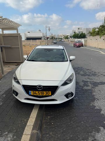 מאזדה 3