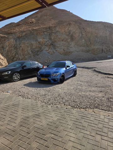 מודעת רכב ב מ וו סדרה 2
