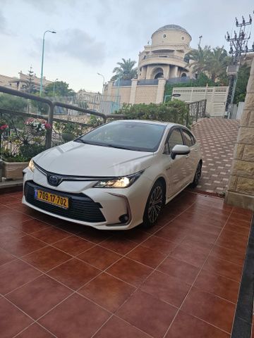 מודעת רכב טויוטה קורולה