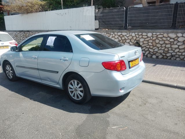 טויוטה קורולה