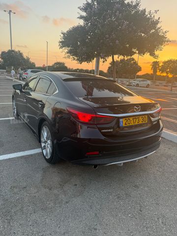 מאזדה 6