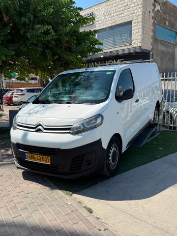 מודעת רכב סיטרואן ג'אמפי
