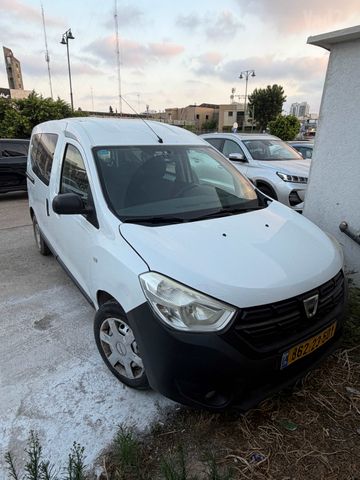 דאצ'יה דוקר