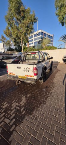איסוזו די-מקס