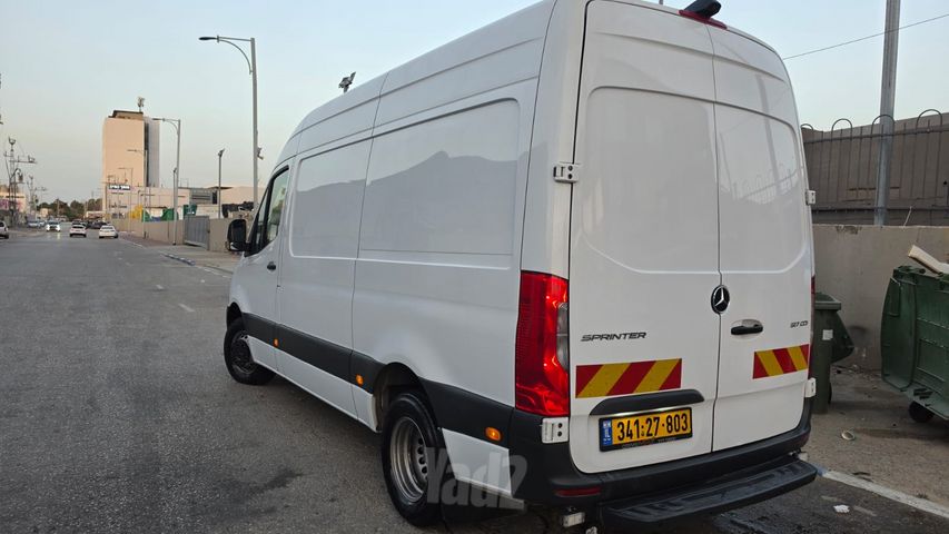 ספרינטר 4X2 Van אוט׳ וואן גדול 2 מק 5 דל 1.9 (170 כ״ס)