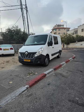 רנו מאסטר