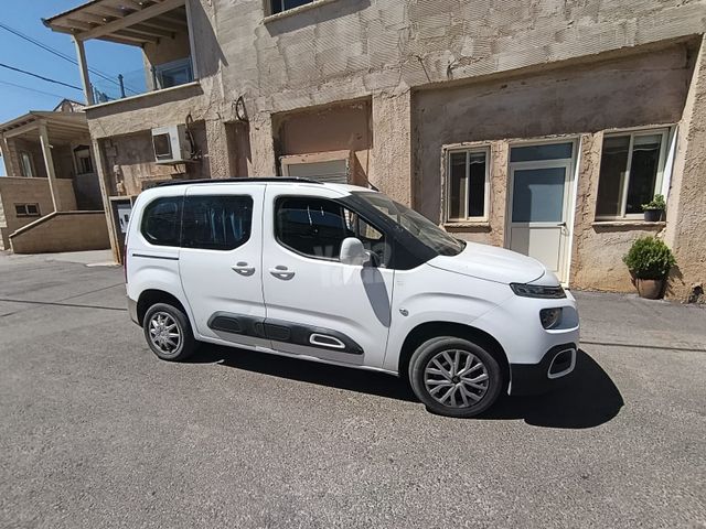 מודעת רכב סיטרואן ברלינגו