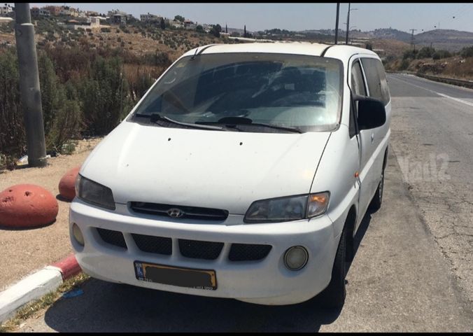 יונדאי H-1 / i800