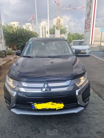 מיצובישי אאוטלנדר