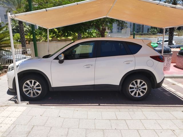 מודעת רכב מאזדה CX-5