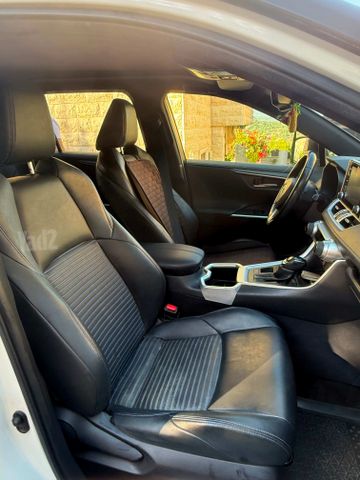 מודעת רכב טויוטה RAV4