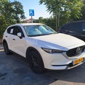 מודעת רכב מאזדה CX-5