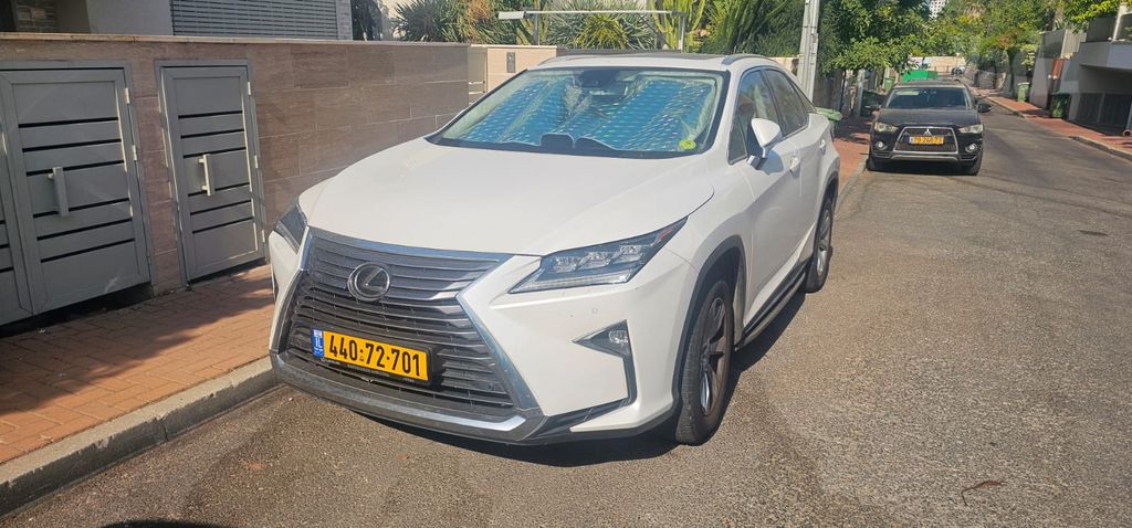 לקסוס RX