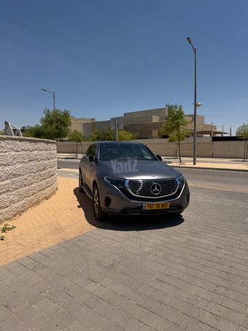 מודעת רכב מרצדס-בנץ EQC