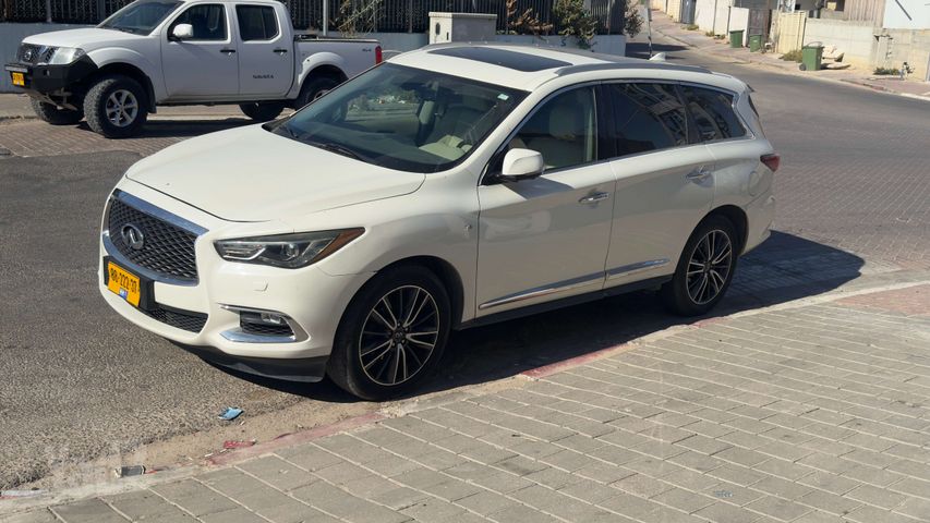 אינפיניטי QX60