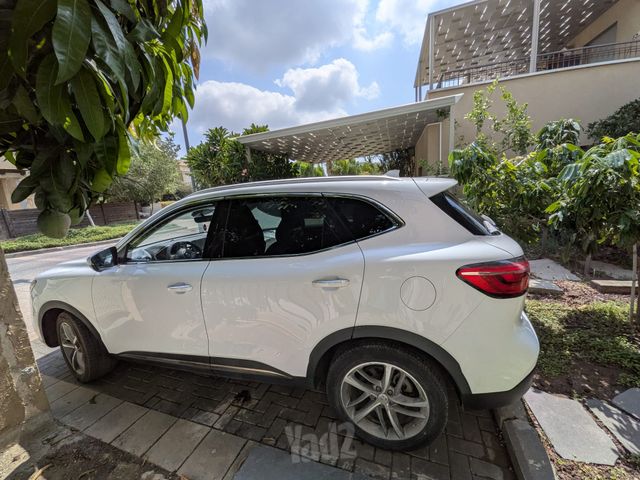 אם ג'י EHS PHEV