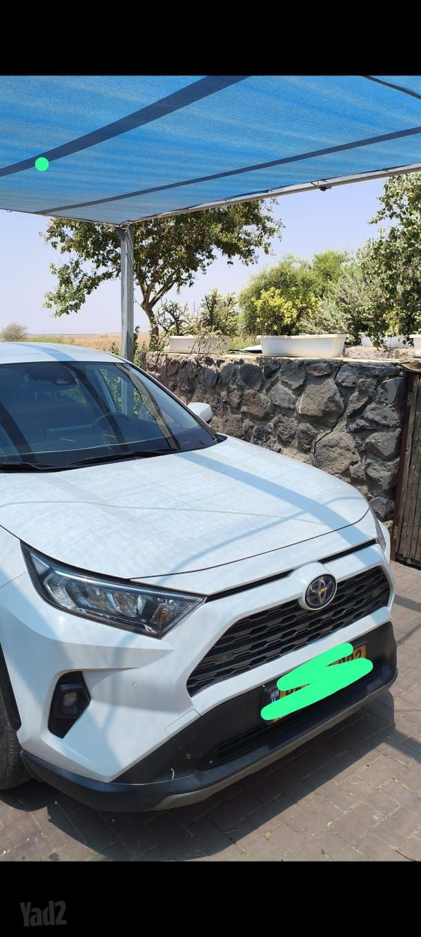 מודעת רכב טויוטה RAV4