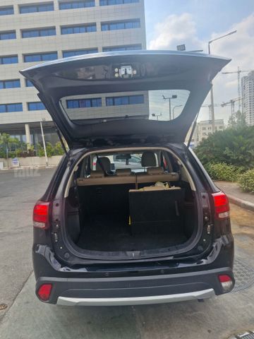 מיצובישי אאוטלנדר