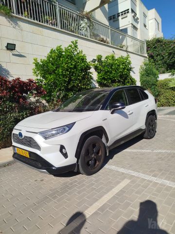 מודעת רכב טויוטה RAV4