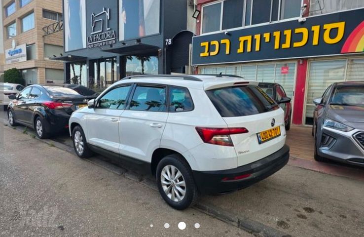 סקודה קארוק