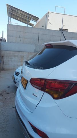 יונדאי סנטה פה