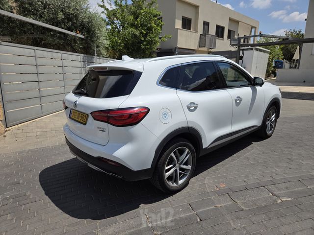 אם ג'י EHS PHEV