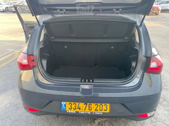 יונדאי i20