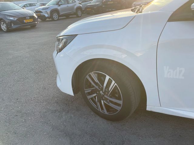 פיג'ו 208