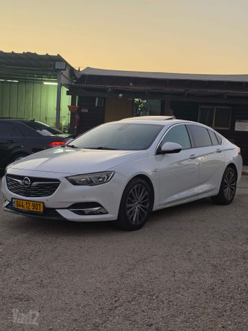 מודעת רכב אופל אינסיגניה
