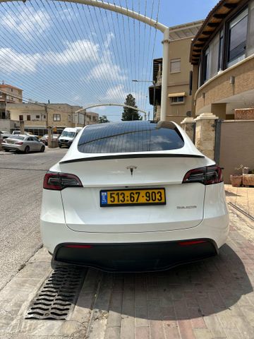 טסלה מודל Y