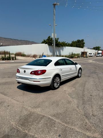פולקסווגן פאסאט CC