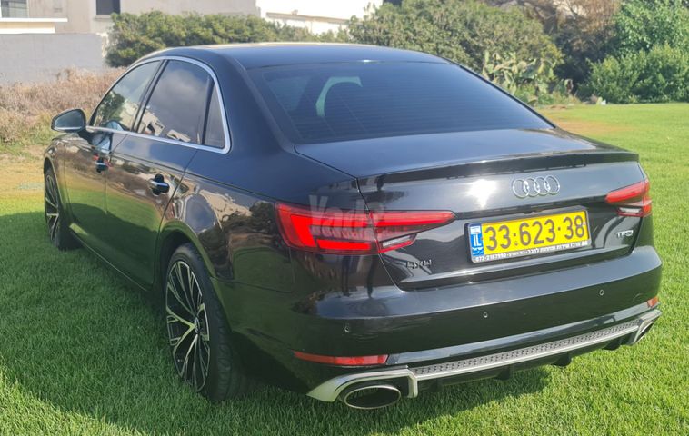 אאודי A4